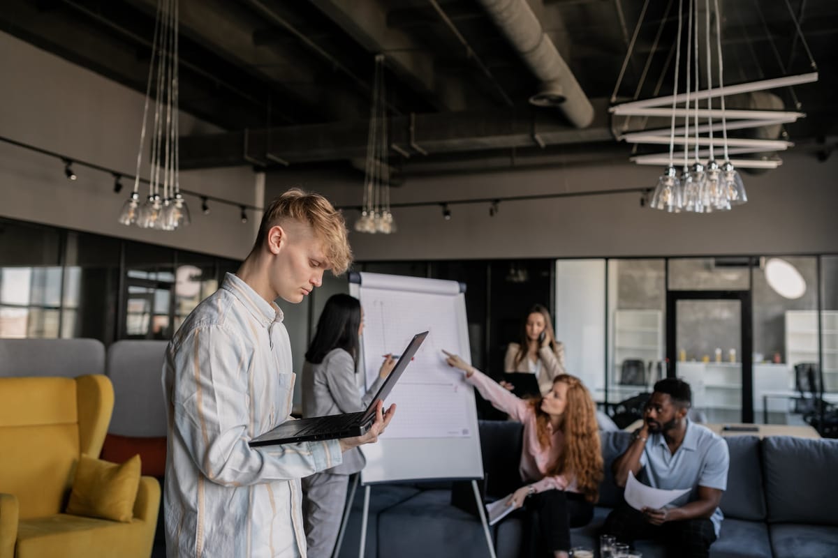 The Important Role of Wayfinding in a Hybrid Workplace