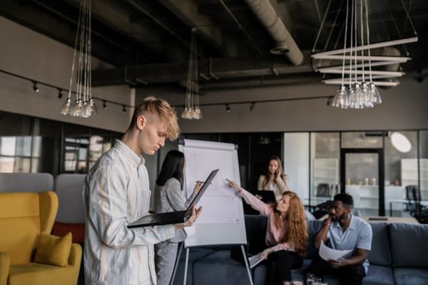 The Important Role of Wayfinding in a Hybrid Workplace